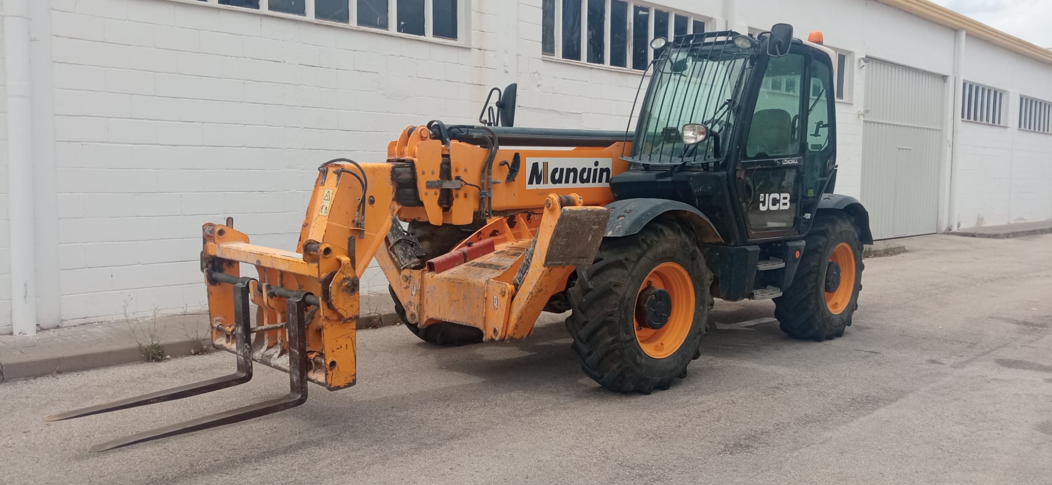535V140