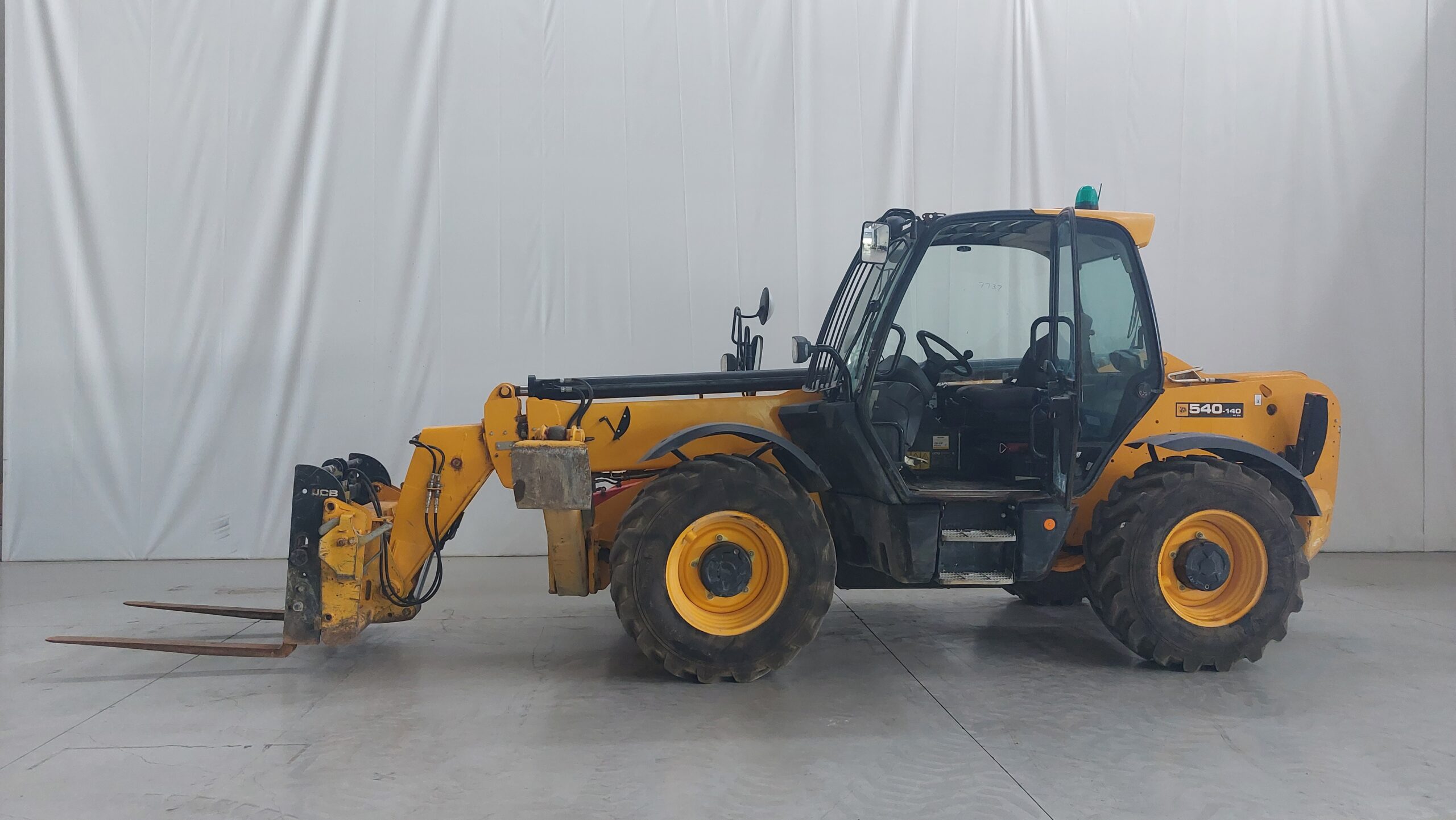 540V140