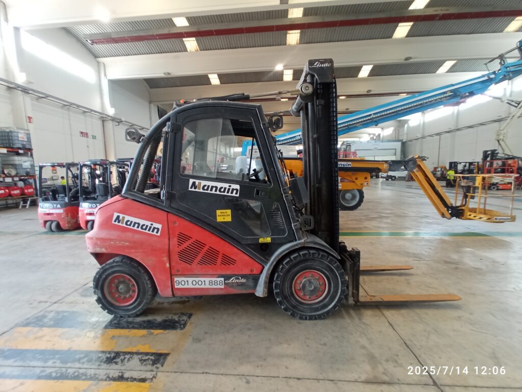 H 50 D