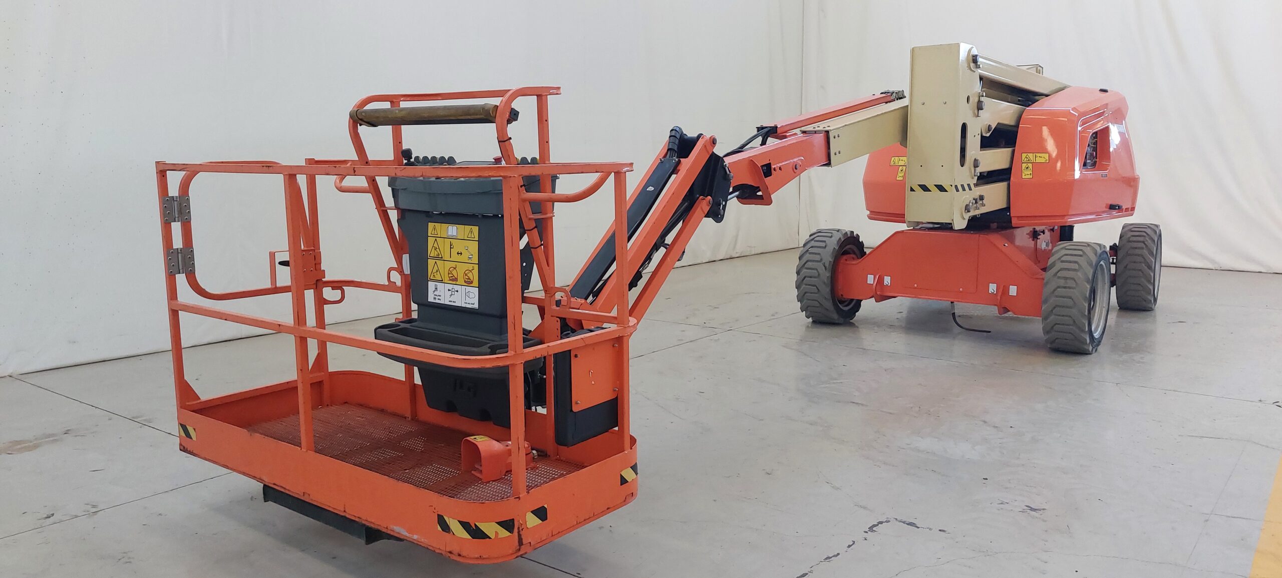 EC520AJ