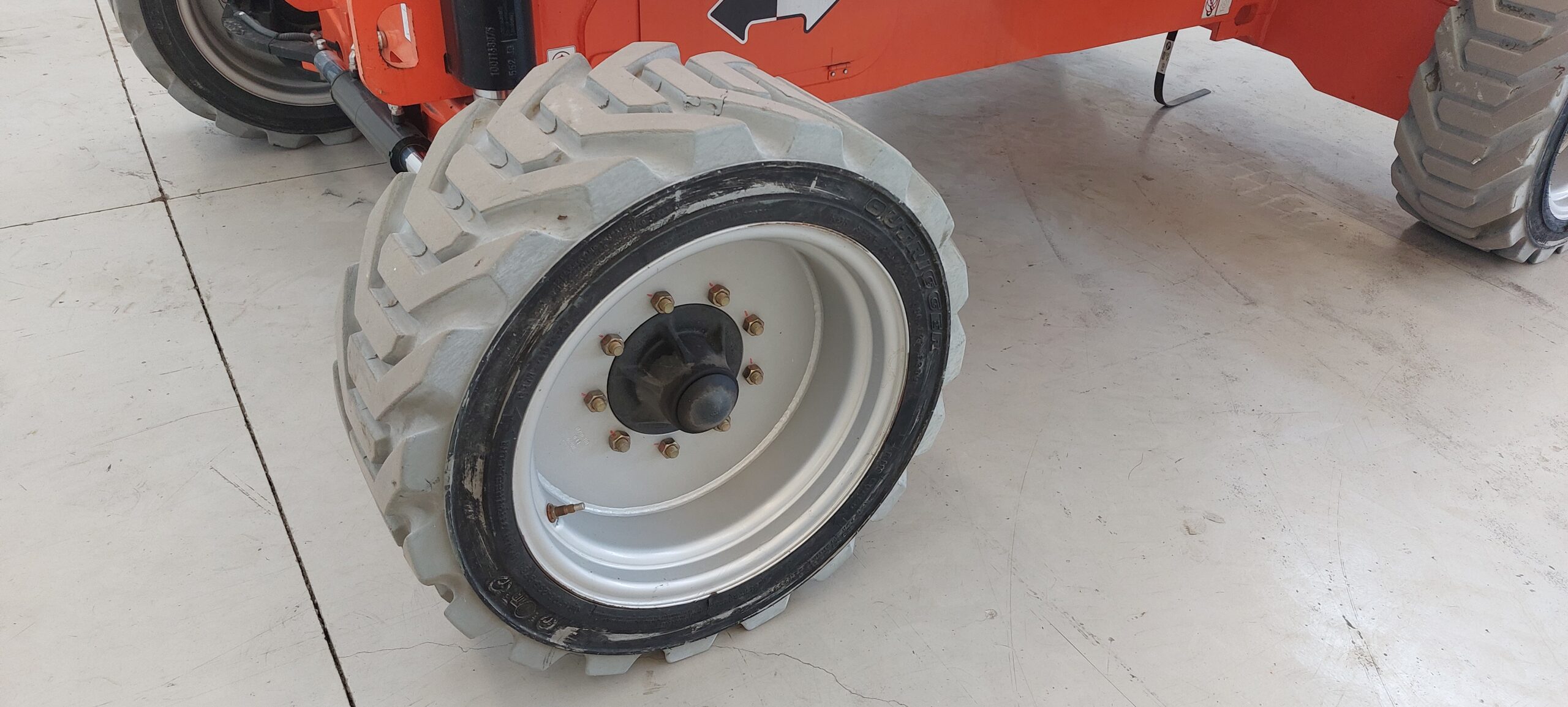 EC520AJ