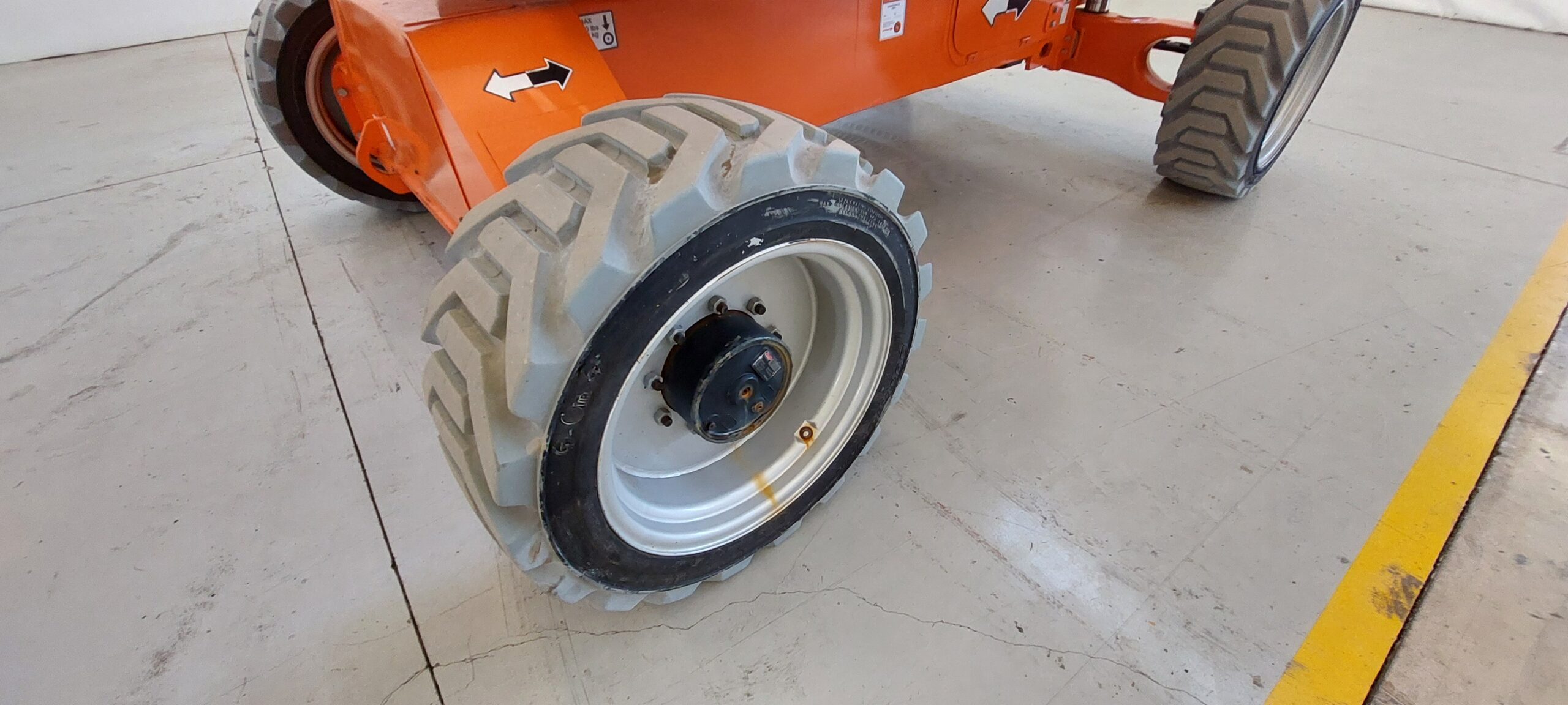 EC450AJ