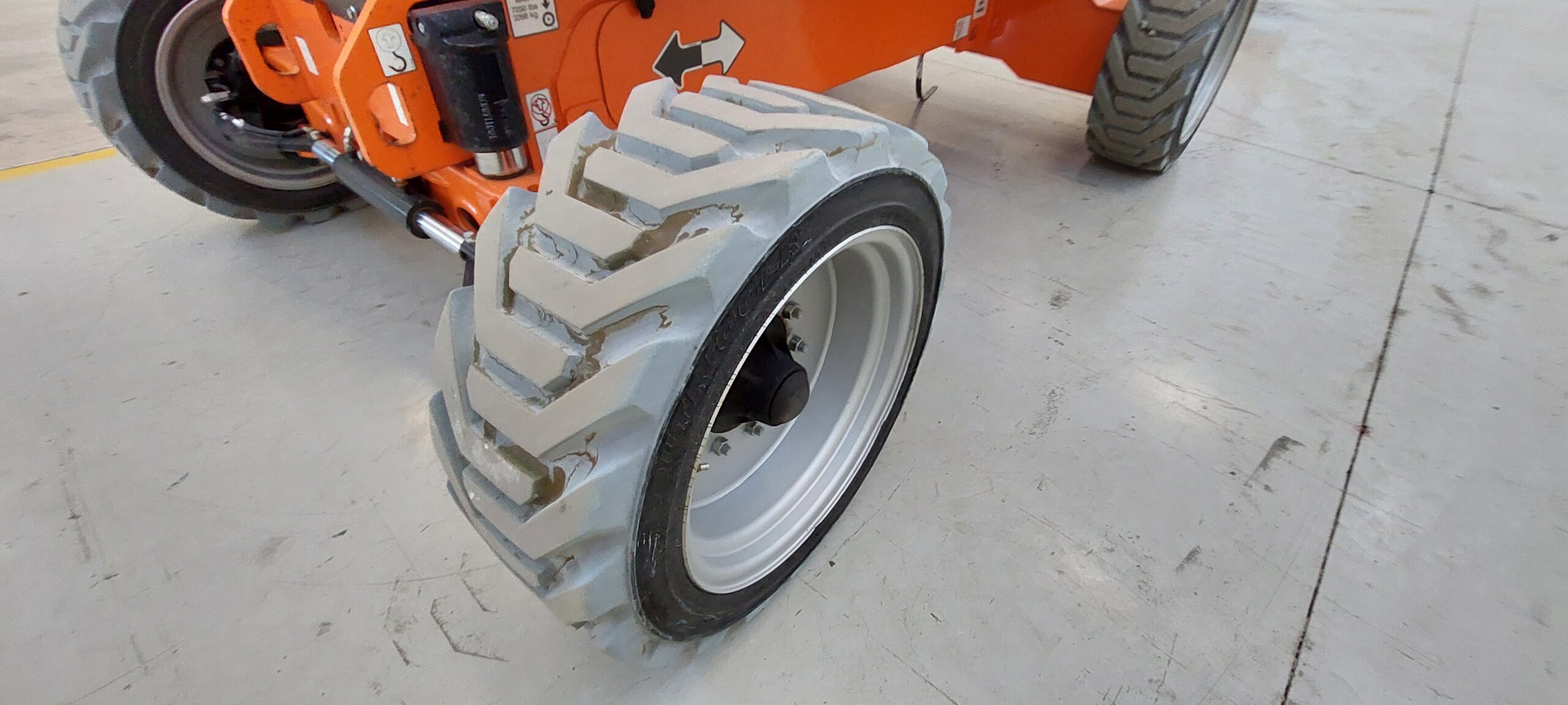 EC450AJ