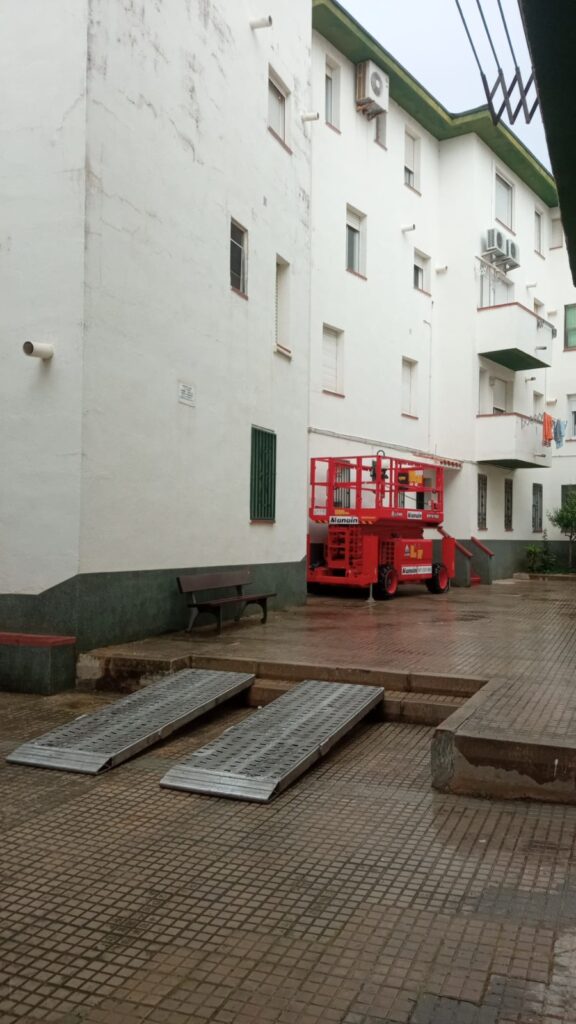 Cómo elegir la máquina adecuada para tu trabajo: asesoramiento profesional en Manain